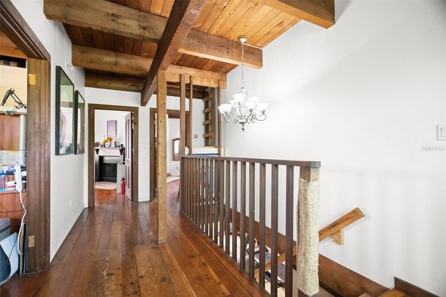 6890 COUNTY ROAD 95, Palm Harbor, FL 34684