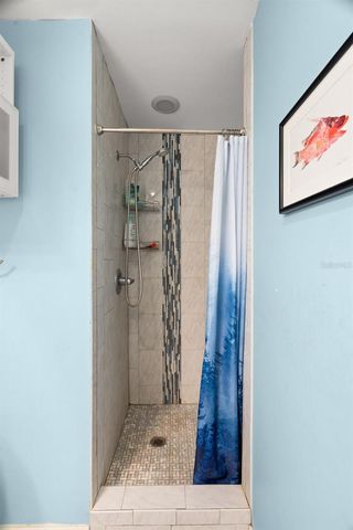 6890 COUNTY ROAD 95, Palm Harbor, FL 34684