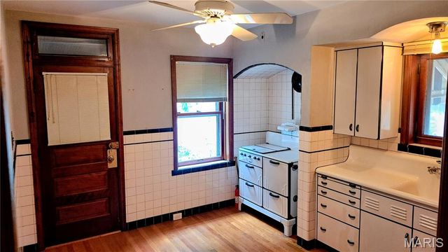 3617 Dunnica Avenue, St Louis, MO 63116