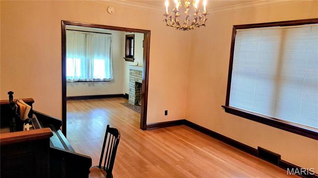 3617 Dunnica Avenue, St Louis, MO 63116
