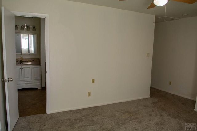 39 MacAlester Rd, Pueblo, CO 81001
