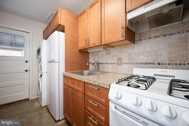 1422 N LINCOLN ST, Wilmington, DE 19806