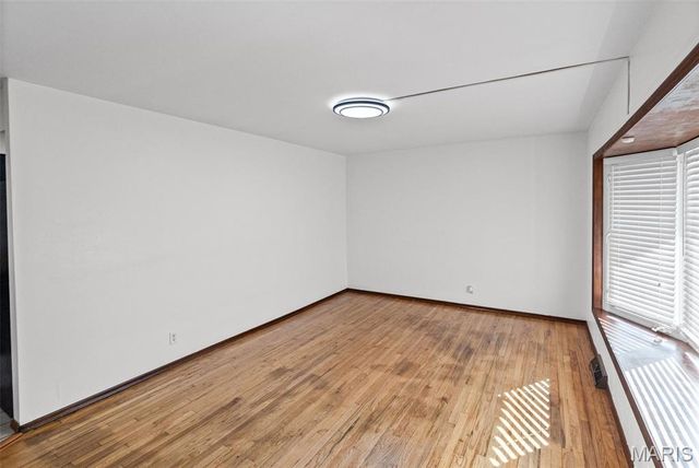 2800 Dutch Hollow Road, Belleville, IL 62223