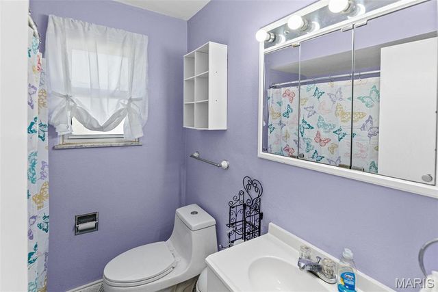 2800 Dutch Hollow Road, Belleville, IL 62223