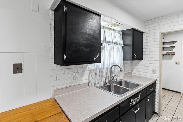 2800 Dutch Hollow Road, Belleville, IL 62223