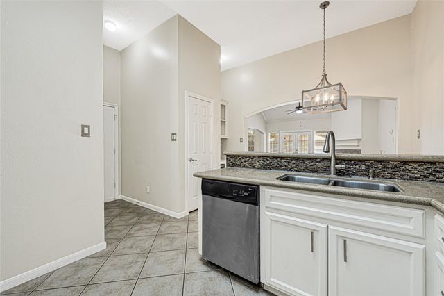 2611 Oxhill Court, Pearland, TX 77584