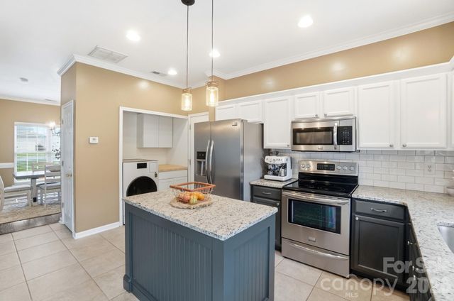 117 Heathrow Lane, Statesville, NC 28677