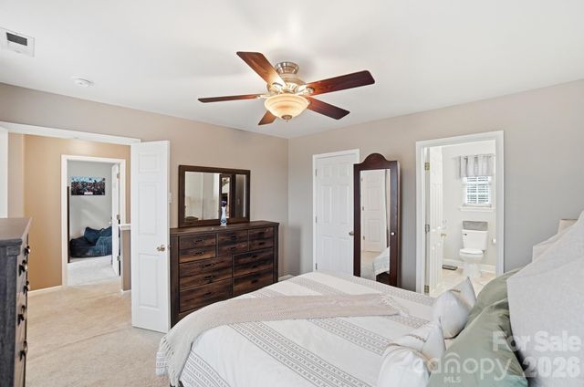 117 Heathrow Lane, Statesville, NC 28677