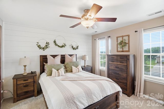 117 Heathrow Lane, Statesville, NC 28677