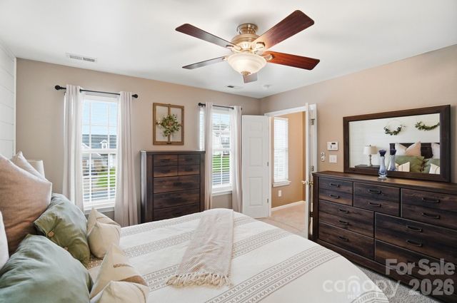 117 Heathrow Lane, Statesville, NC 28677
