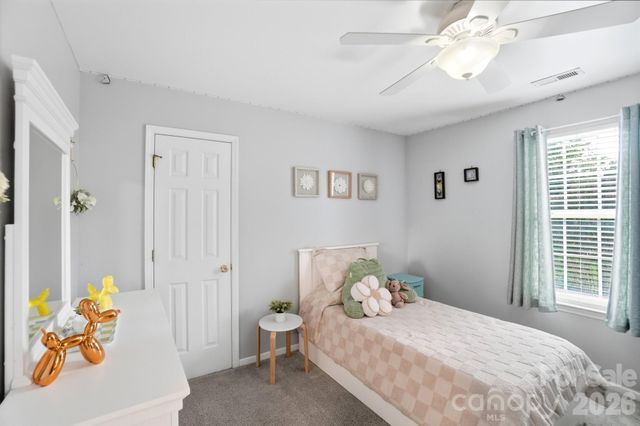 117 Heathrow Lane, Statesville, NC 28677