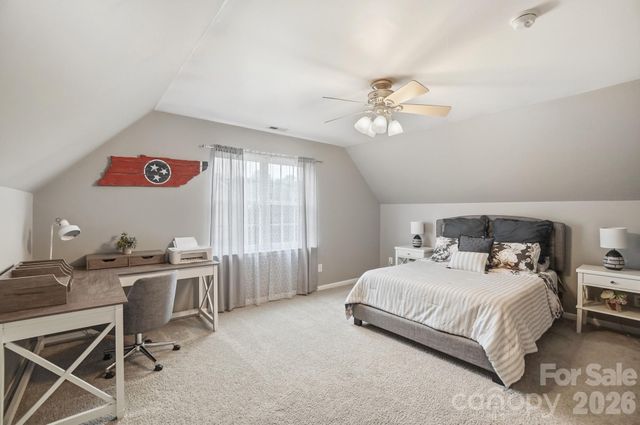 117 Heathrow Lane, Statesville, NC 28677