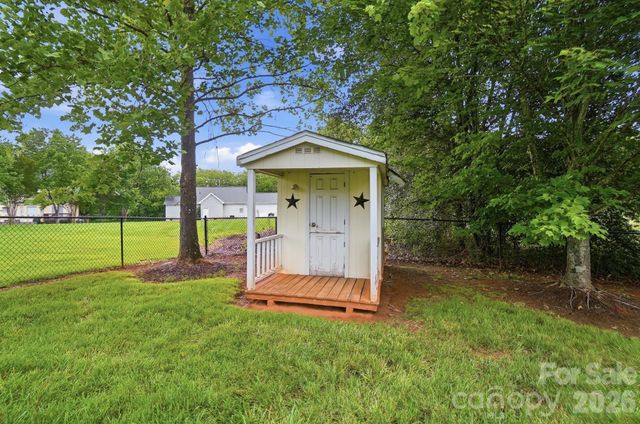 117 Heathrow Lane, Statesville, NC 28677