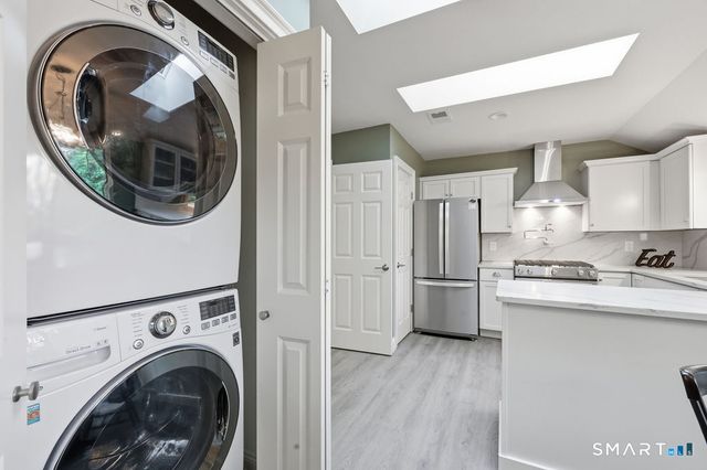 147 Mallard Drive 147, Avon, CT 06001