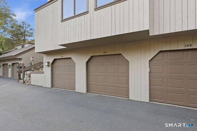 147 Mallard Drive 147, Avon, CT 06001