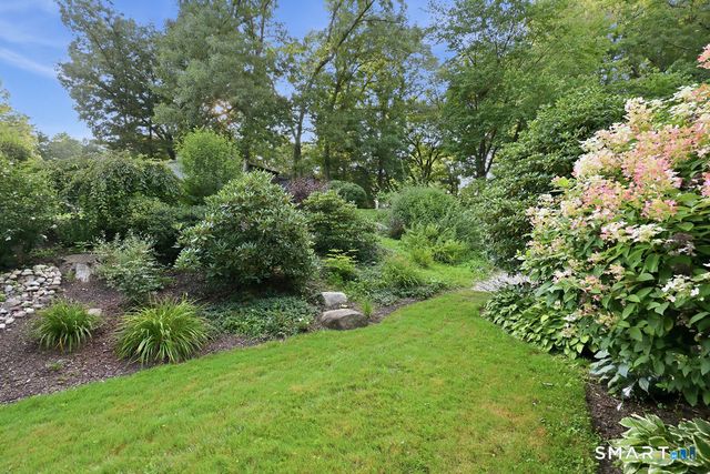 147 Mallard Drive 147, Avon, CT 06001