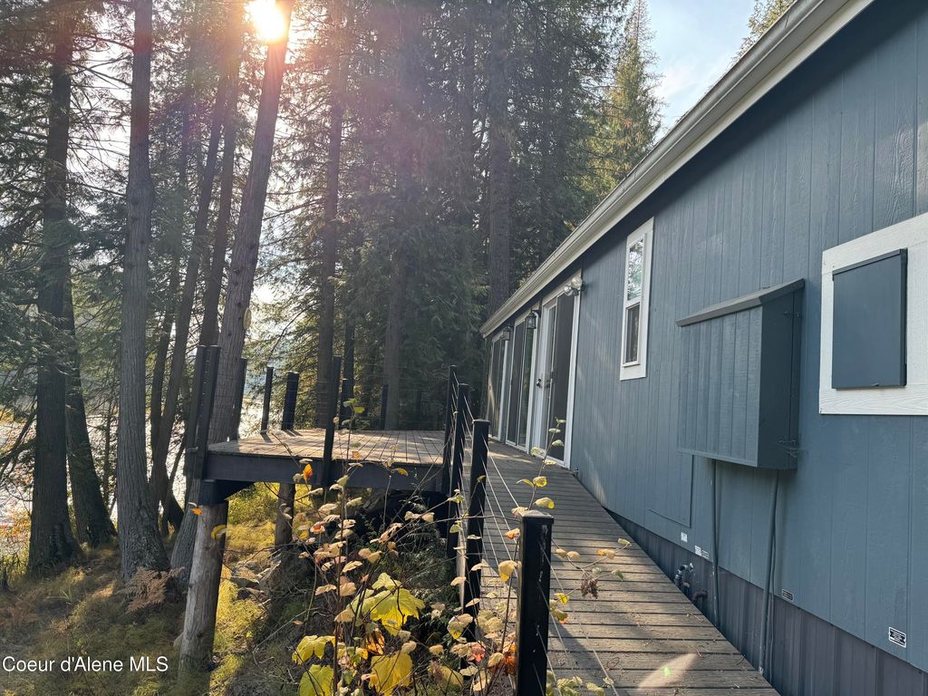 2227 Highway 57, Priest River, ID 83856 photo 2