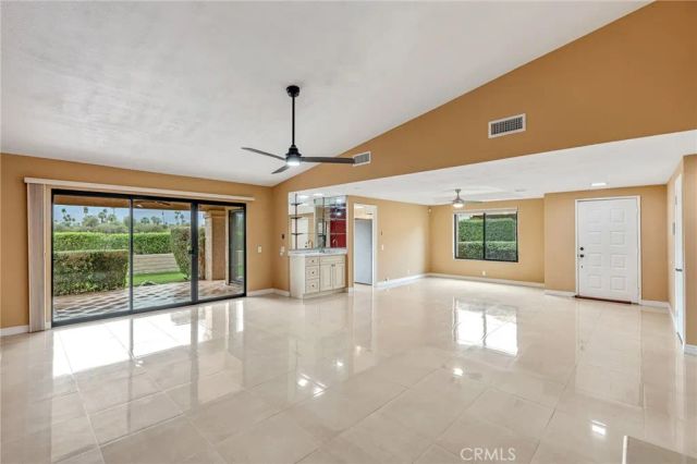103 Camino Arroyo South, Palm Desert, CA 92260