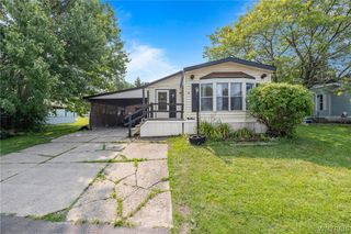 4 Brush Drive, Hamburg, NY 14075