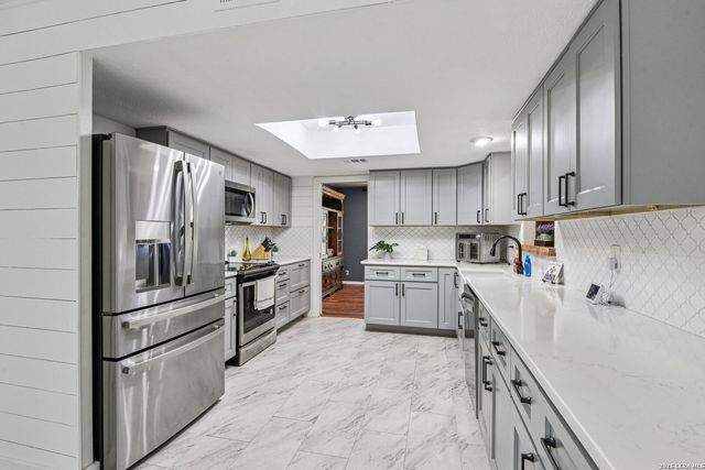 1406 Jackson Hole, San Antonio, TX 78232