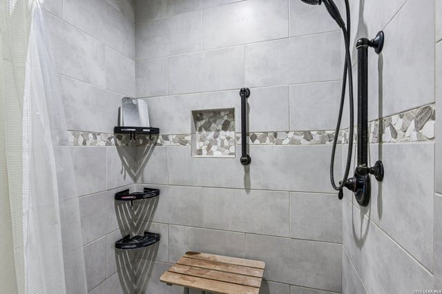 1406 Jackson Hole, San Antonio, TX 78232