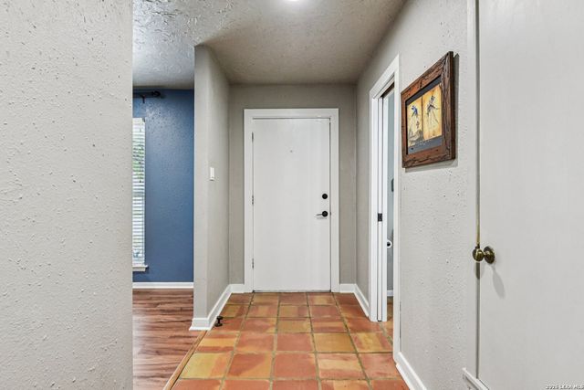 1406 Jackson Hole, San Antonio, TX 78232