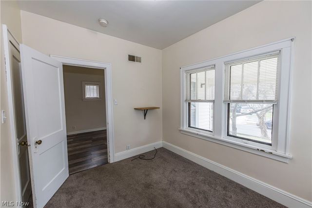 475 Sullivan Avenue, Akron, OH 44305