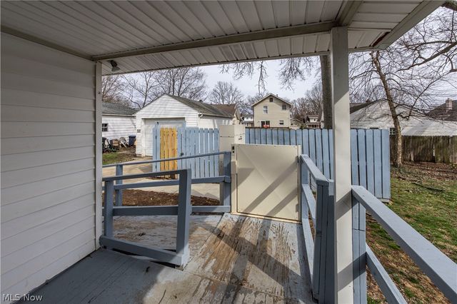 475 Sullivan Avenue, Akron, OH 44305