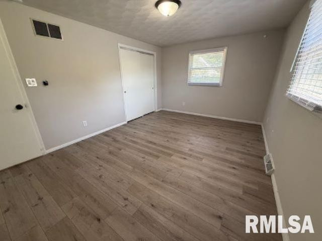 1105 E SAMUEL Avenue, Peoria Heights, IL 61616