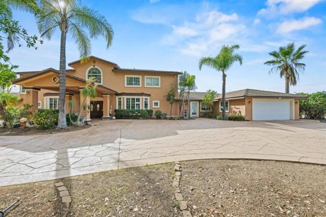 11535 Alps Way, Escondido, CA 92026