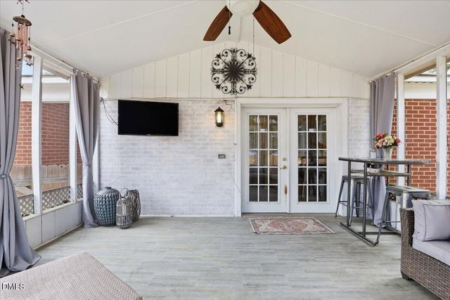 105 E Stevens Street, Smithfield, NC 27577