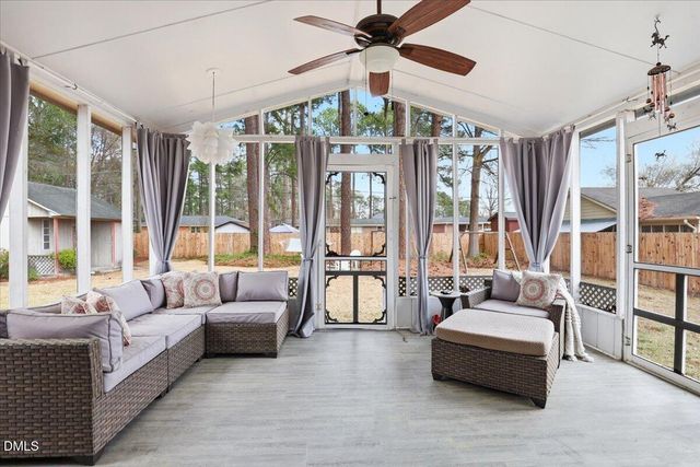 105 E Stevens Street, Smithfield, NC 27577