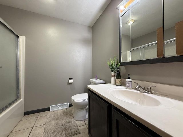 1405 Foster Avenue, Janesville, WI 53545