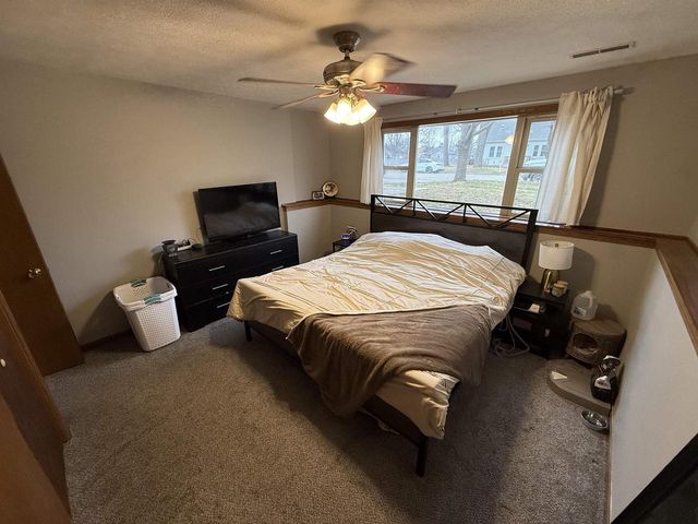 1405 Foster Avenue, Janesville, WI 53545