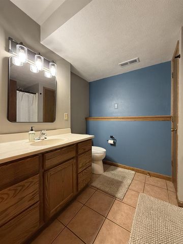 1405 Foster Avenue, Janesville, WI 53545