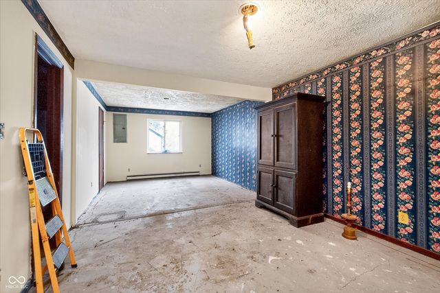 5510 Epperson Court, Indianapolis, IN 46221