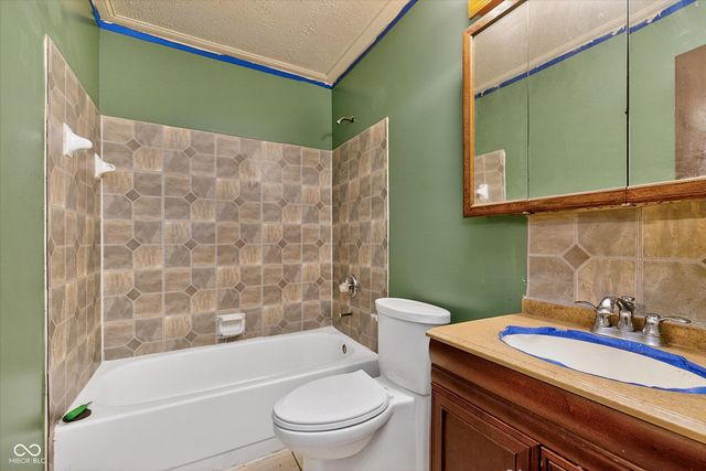 5510 Epperson Court, Indianapolis, IN 46221