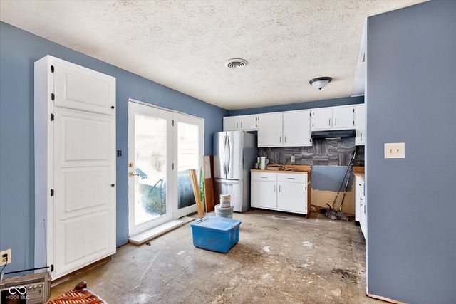 5510 Epperson Court, Indianapolis, IN 46221