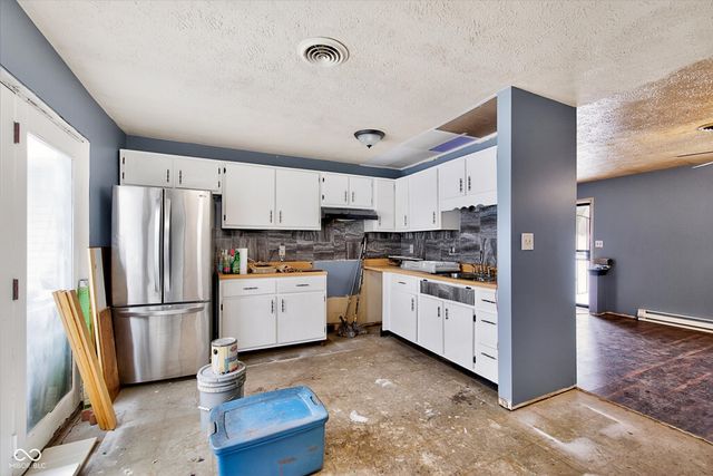 5510 Epperson Court, Indianapolis, IN 46221