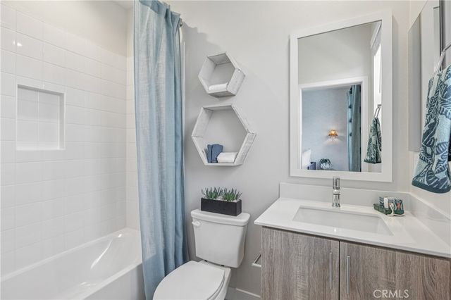 11716 Arkansas Street H, Artesia, CA 90701