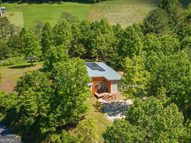 143 Brannon Ridge, Young Harris, GA 30582