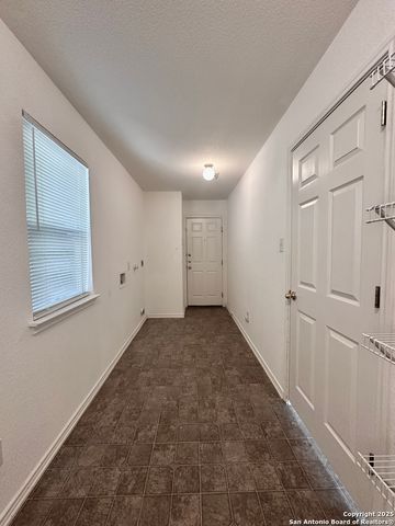 2219 Mobeetie Trl, San Antonio, TX 78245