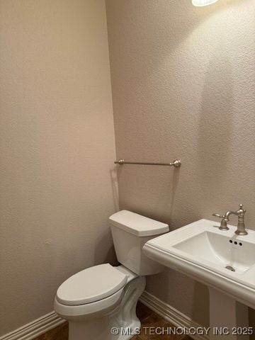 331 Wildflower Place, Ardmore, OK 73401