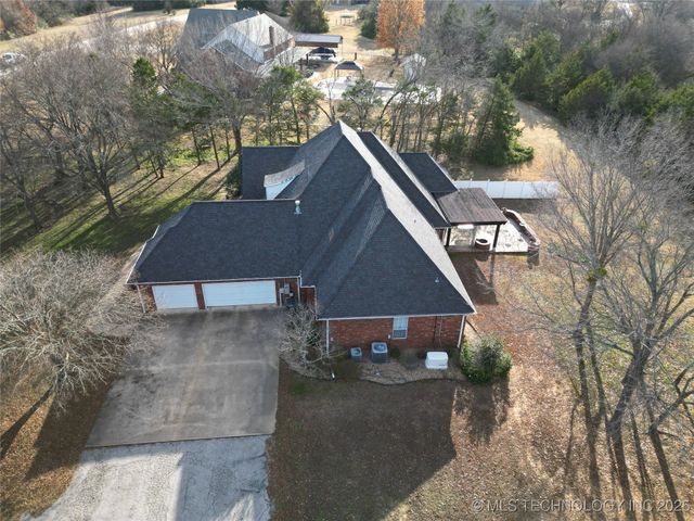 331 Wildflower Place, Ardmore, OK 73401