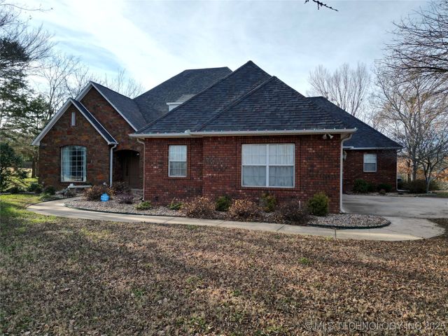 331 Wildflower Place, Ardmore, OK 73401