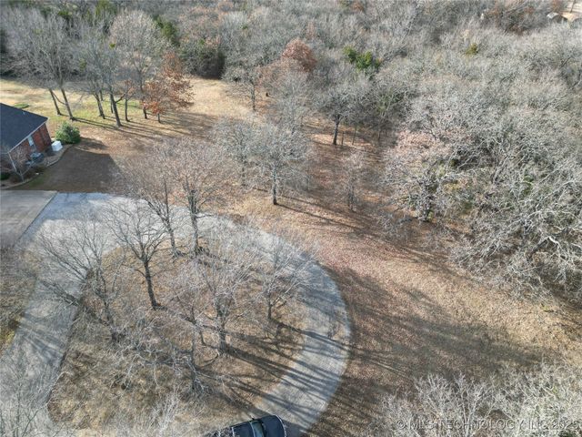 331 Wildflower Place, Ardmore, OK 73401