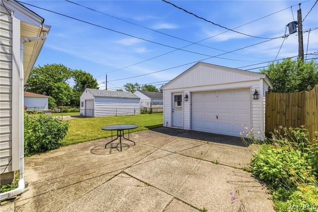 227 Seton Road, Cheektowaga, NY 14225