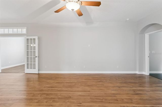 8270 BRIDGEPORT BAY CIRCLE, Mount Dora, FL 32757