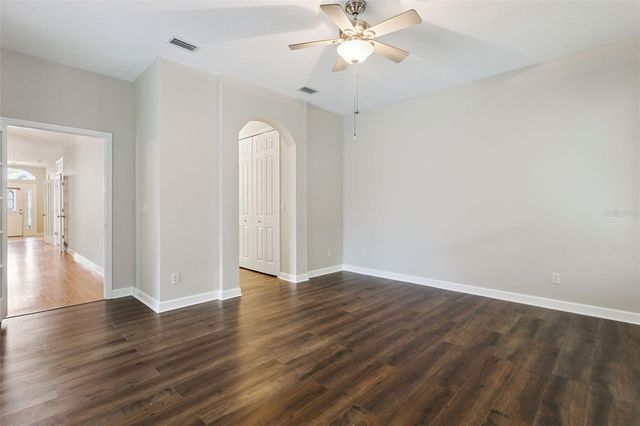 8270 BRIDGEPORT BAY CIRCLE, Mount Dora, FL 32757