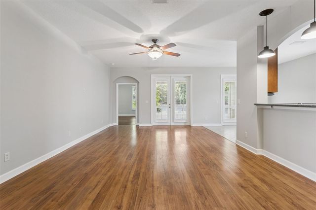 8270 BRIDGEPORT BAY CIRCLE, Mount Dora, FL 32757